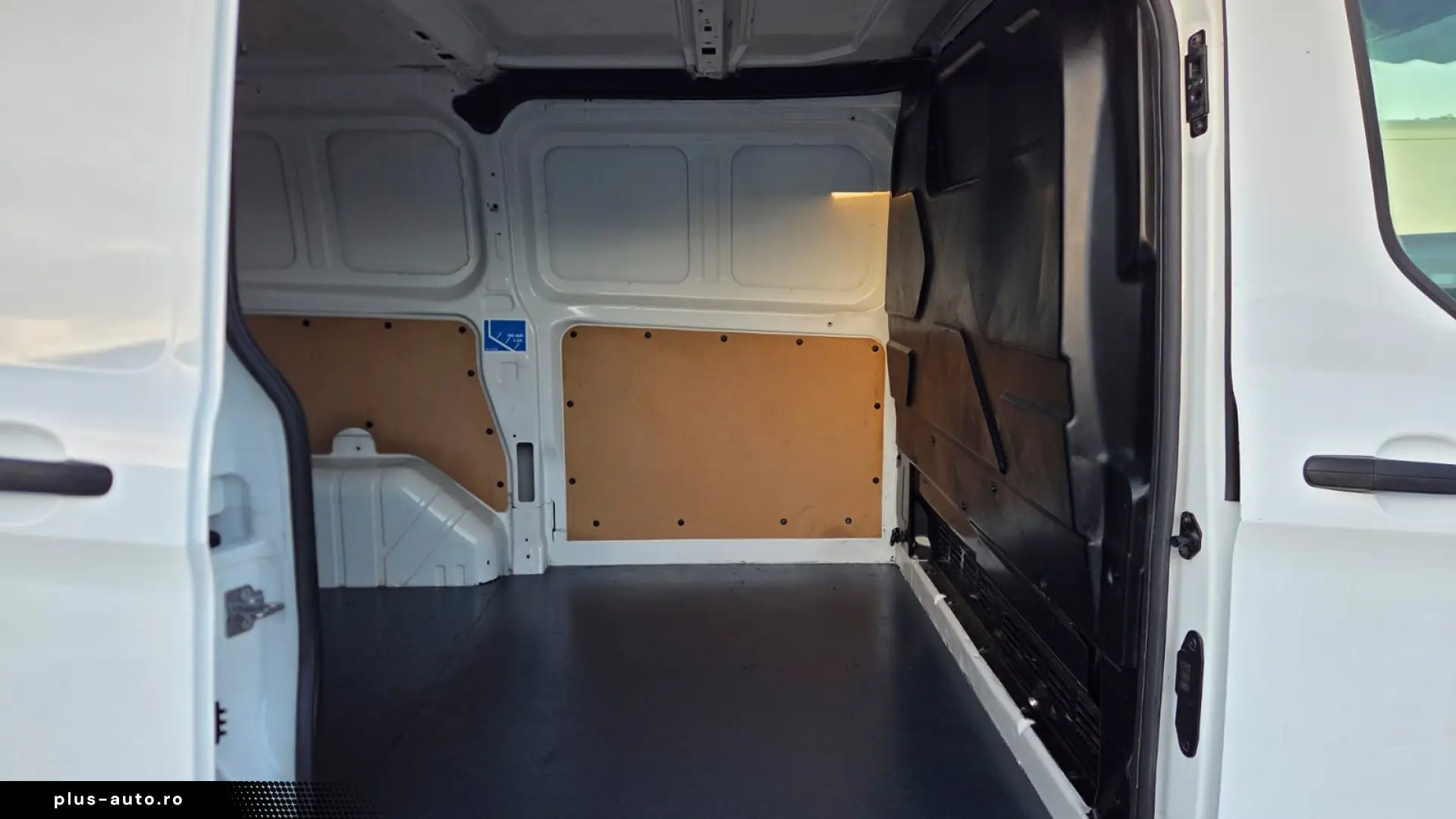 FORD TRANSIT CUSTOM L1H1