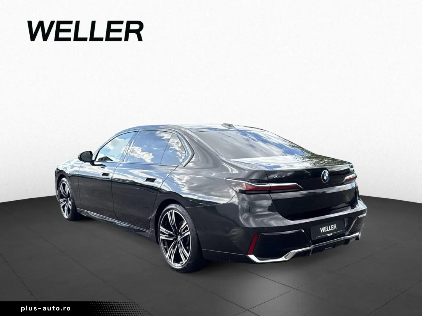 BMW 740d xDr M SPORT SkyL AHK StHz HUD PAPro DAPro