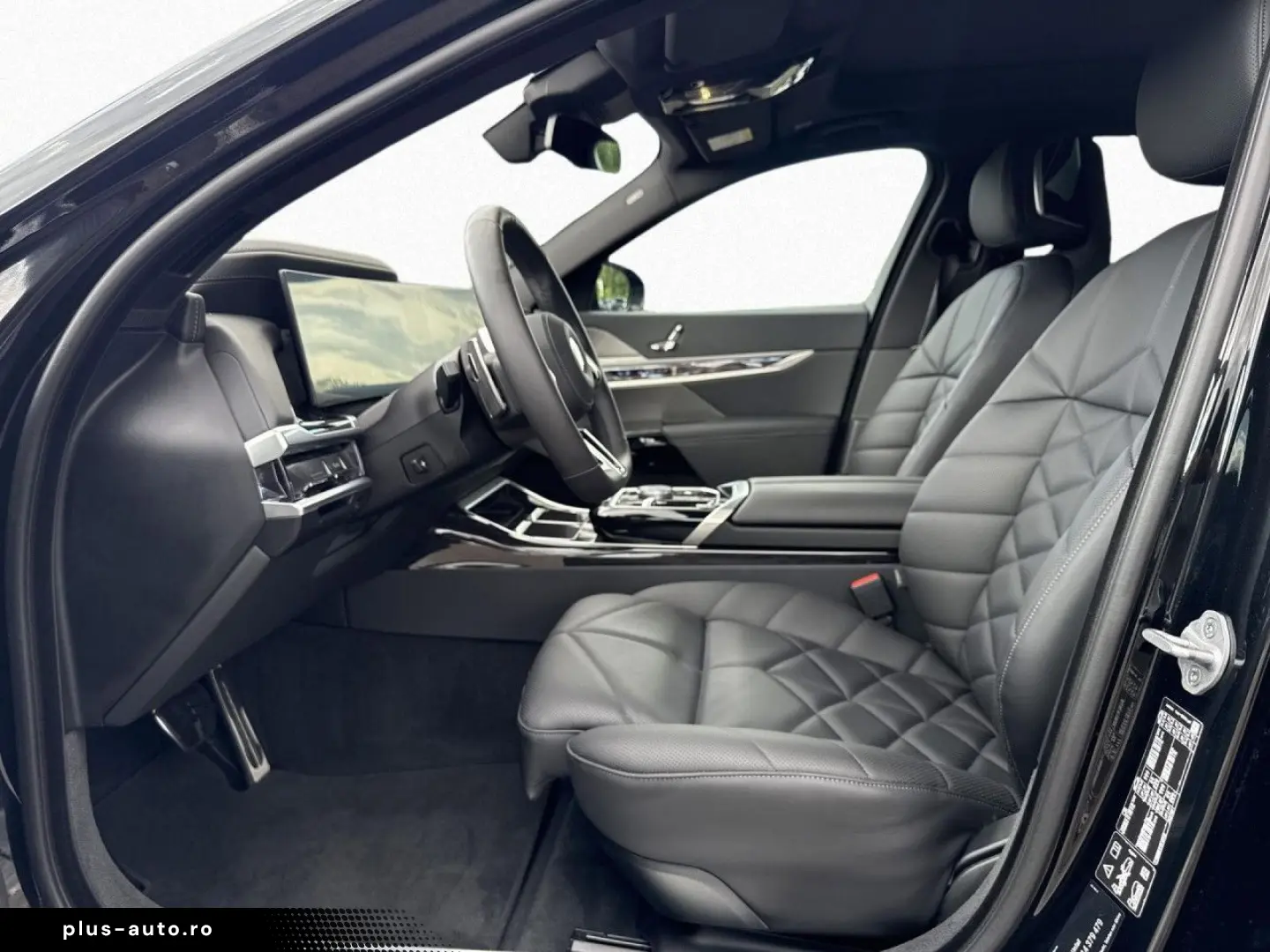 BMW 740d xDr M SPORT SkyL AHK StHz HUD PAPro DAPro
