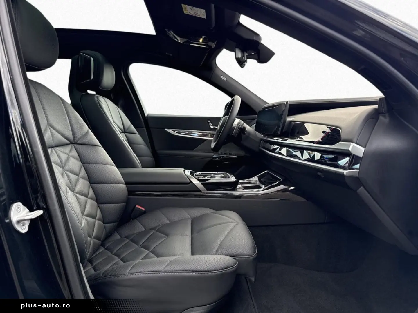 BMW 740d xDr M SPORT SkyL AHK StHz HUD PAPro DAPro