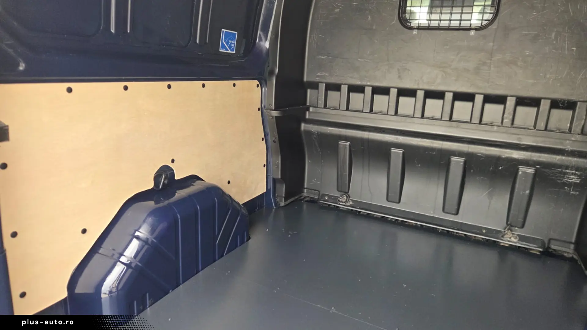 FORD TRANSIT CUSTOM DOKA 6 LOCURI DUBA MIXT