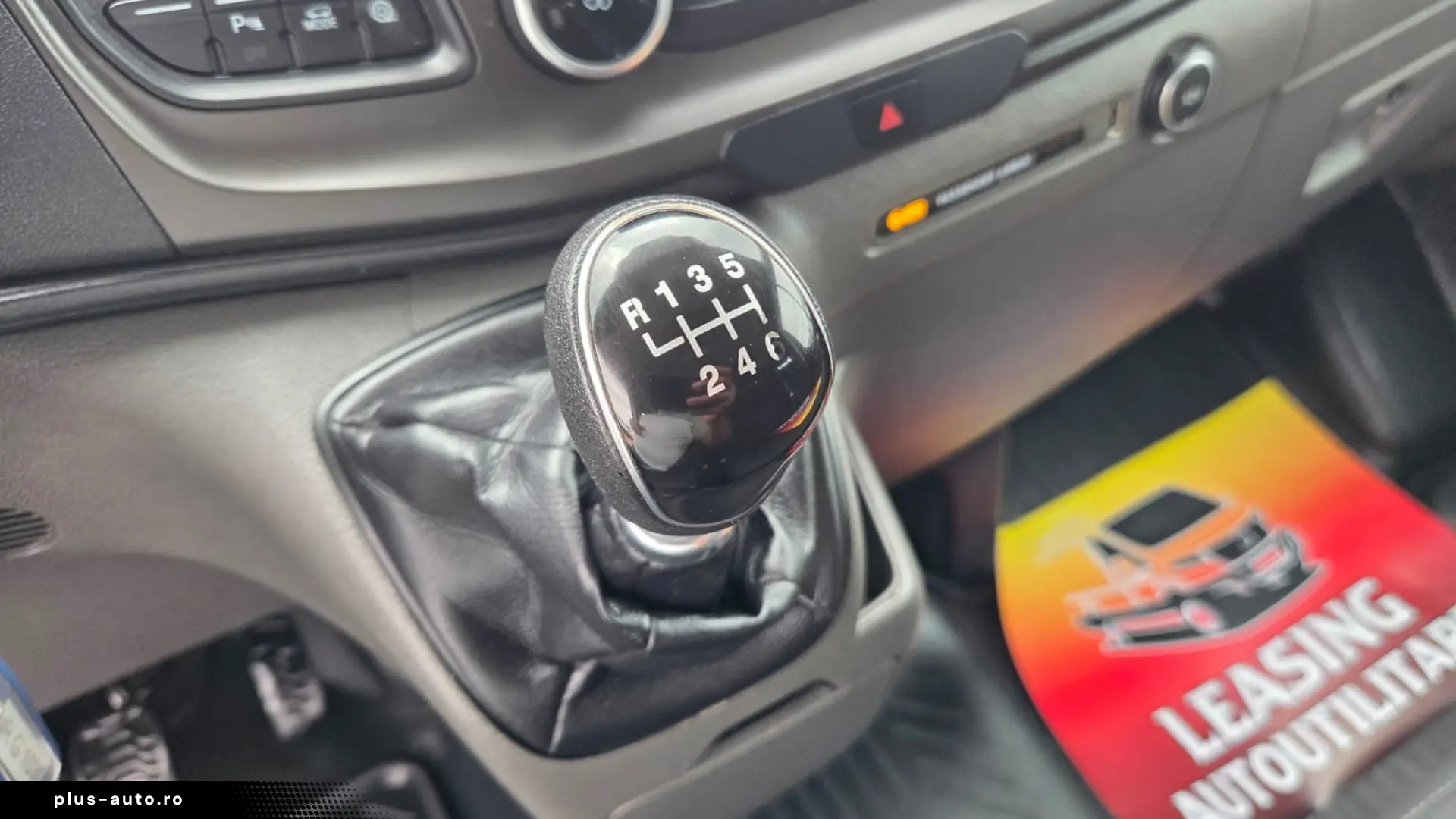 FORD TRANSIT CUSTOM DOKA 6 LOCURI DUBA MIXT
