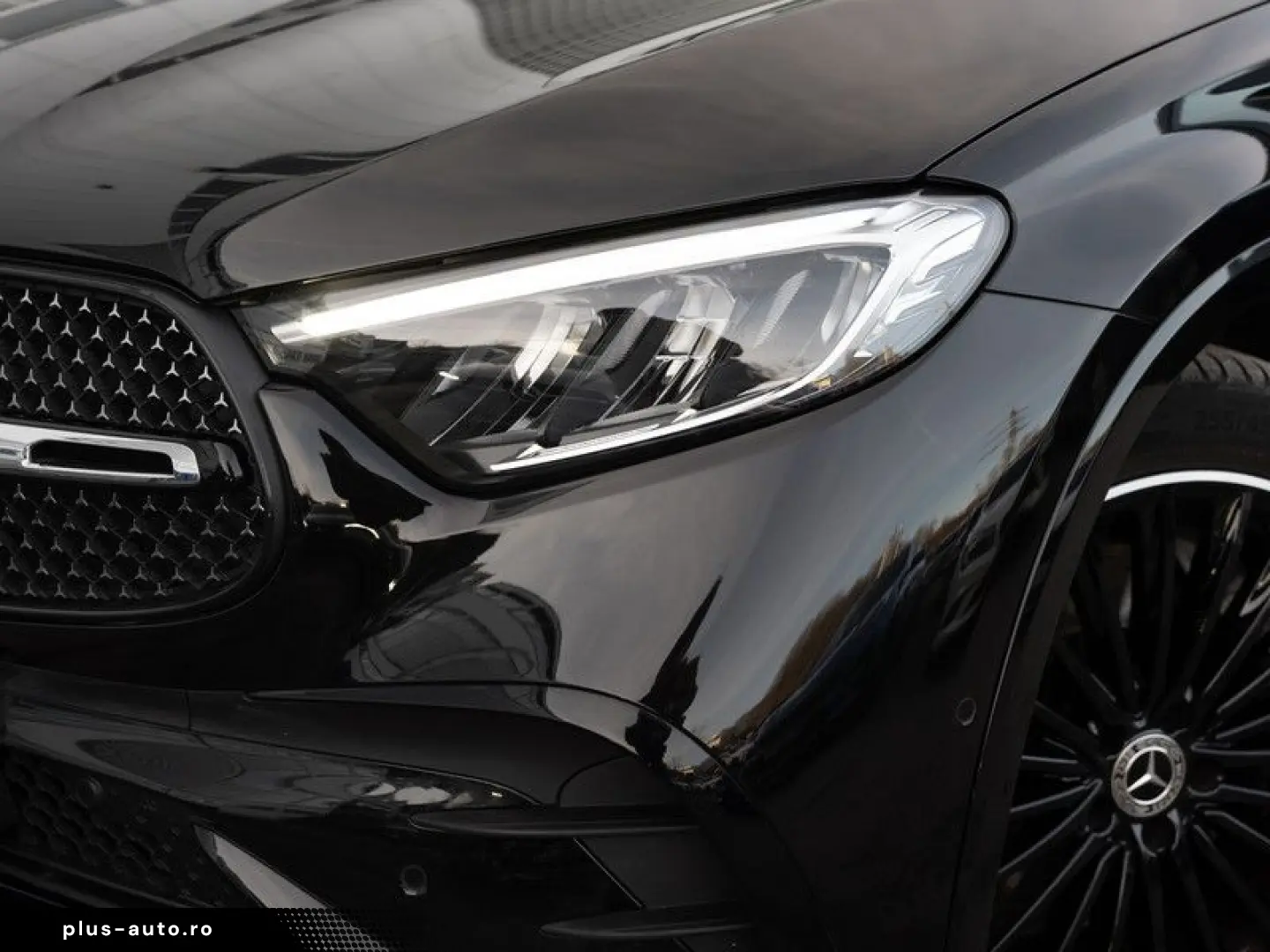 MERCEDES-BENZ GLC 200 4M Coupé AMG-Sport Pano Burm AHK Night