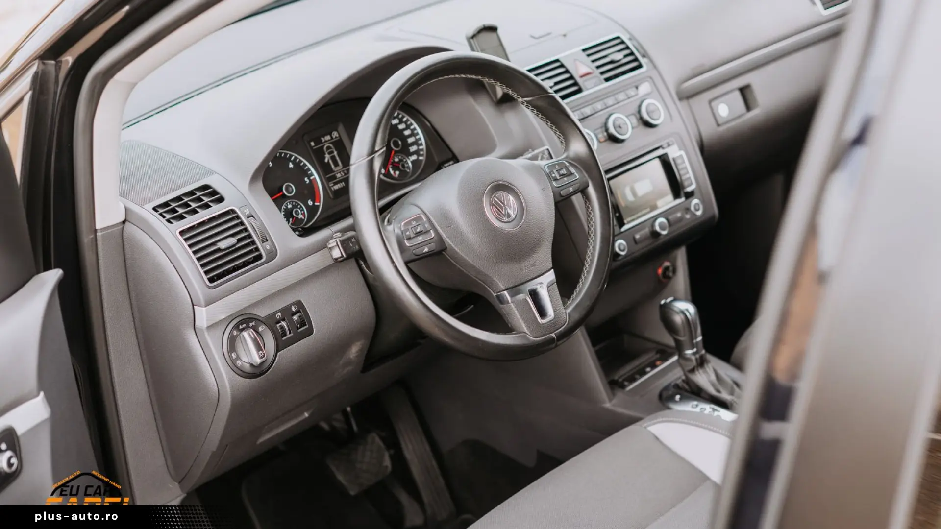 VW TOURAN AUTOMAT