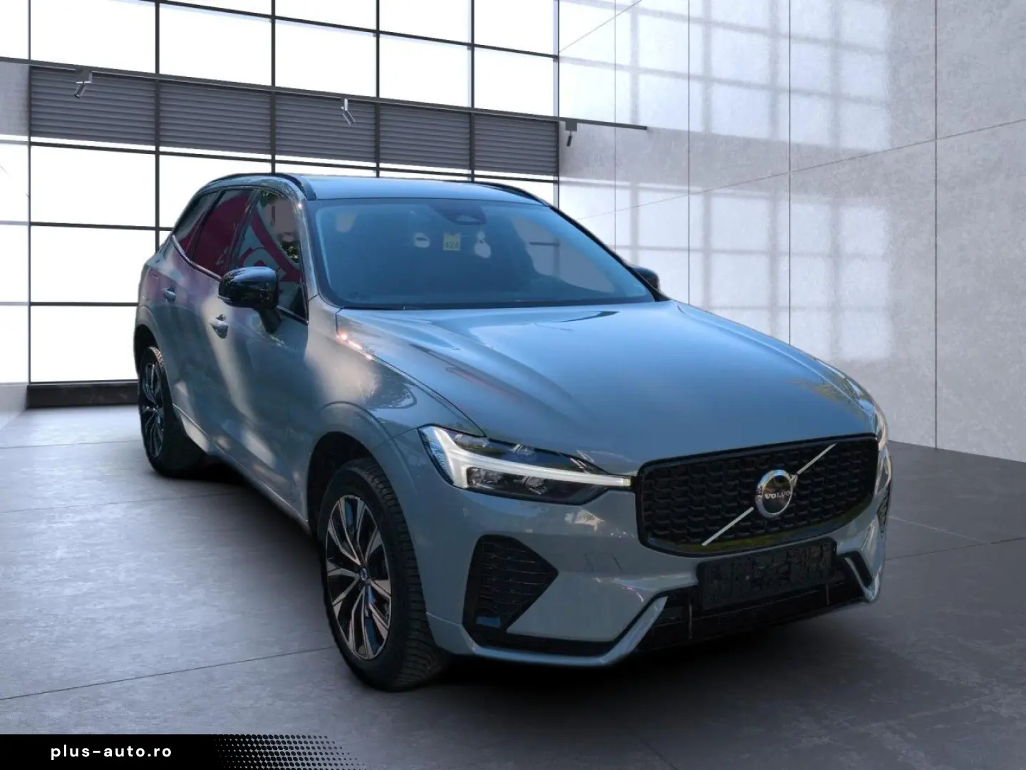 VOLVO XC 60 Plus Dark 2WD