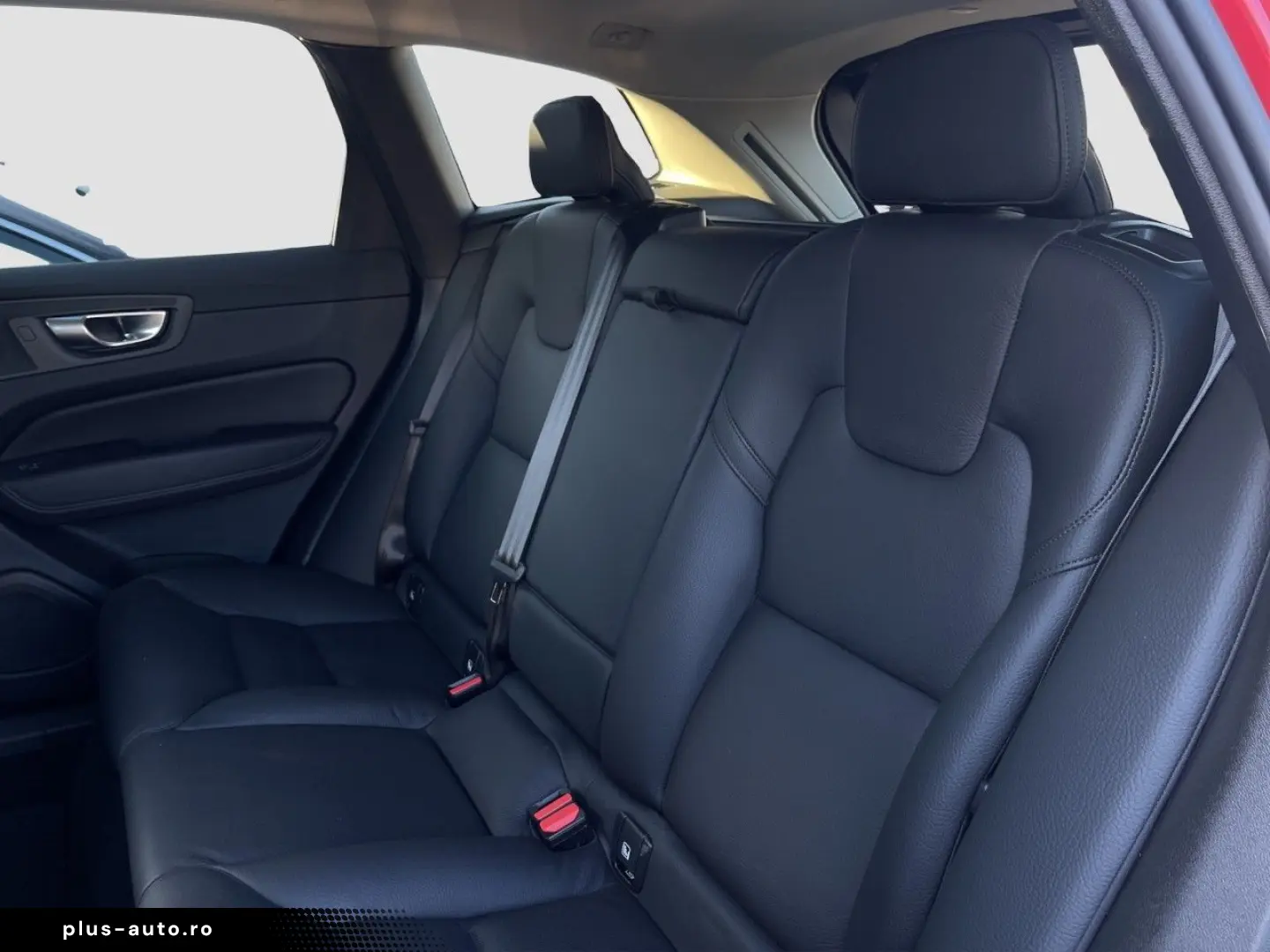 VOLVO XC60 B4 Core Leder Navi LED BLIS 4xSHZ hzb.LK