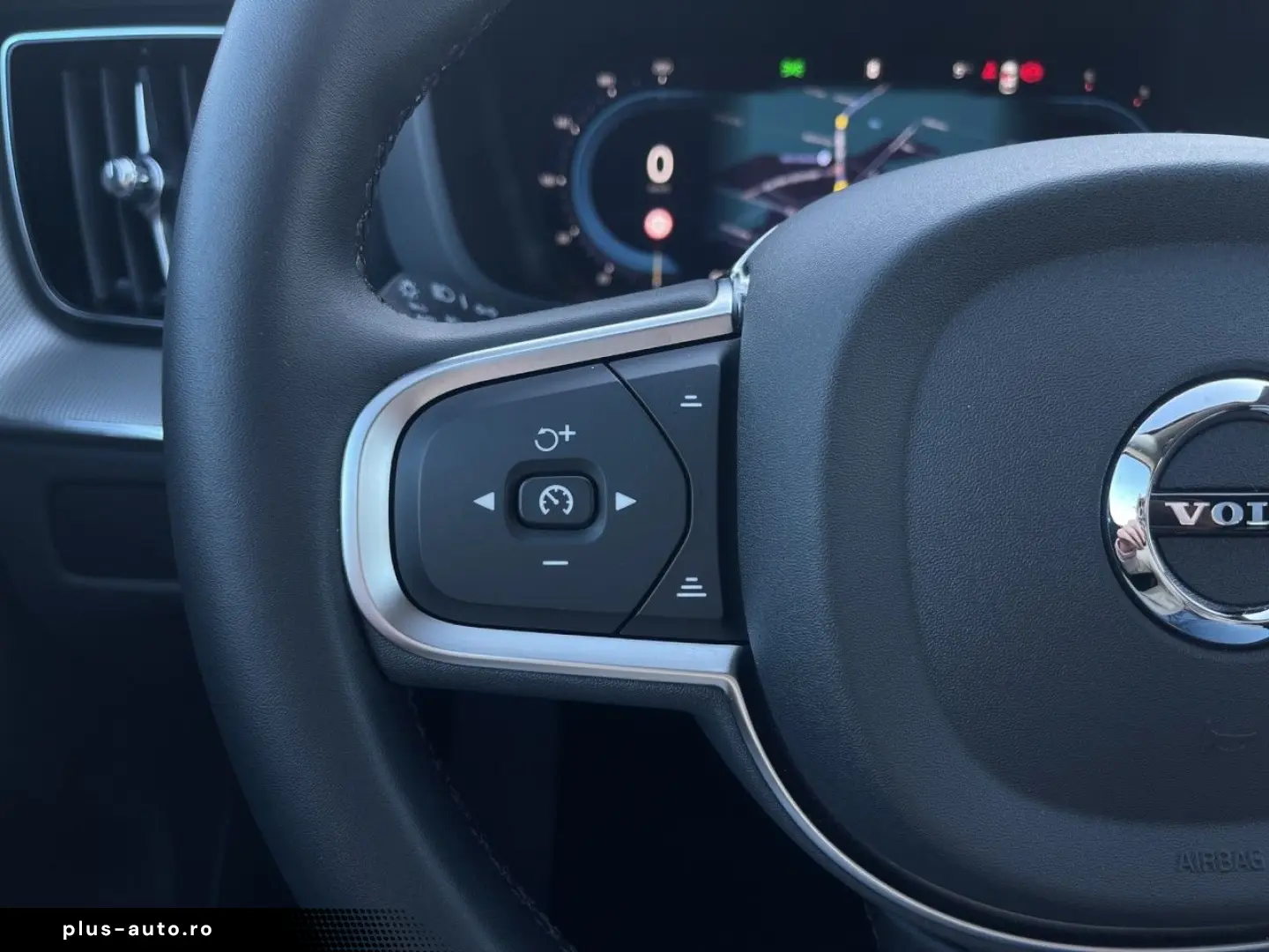 VOLVO XC60 B4 Core Leder Navi LED BLIS 4xSHZ hzb.LK