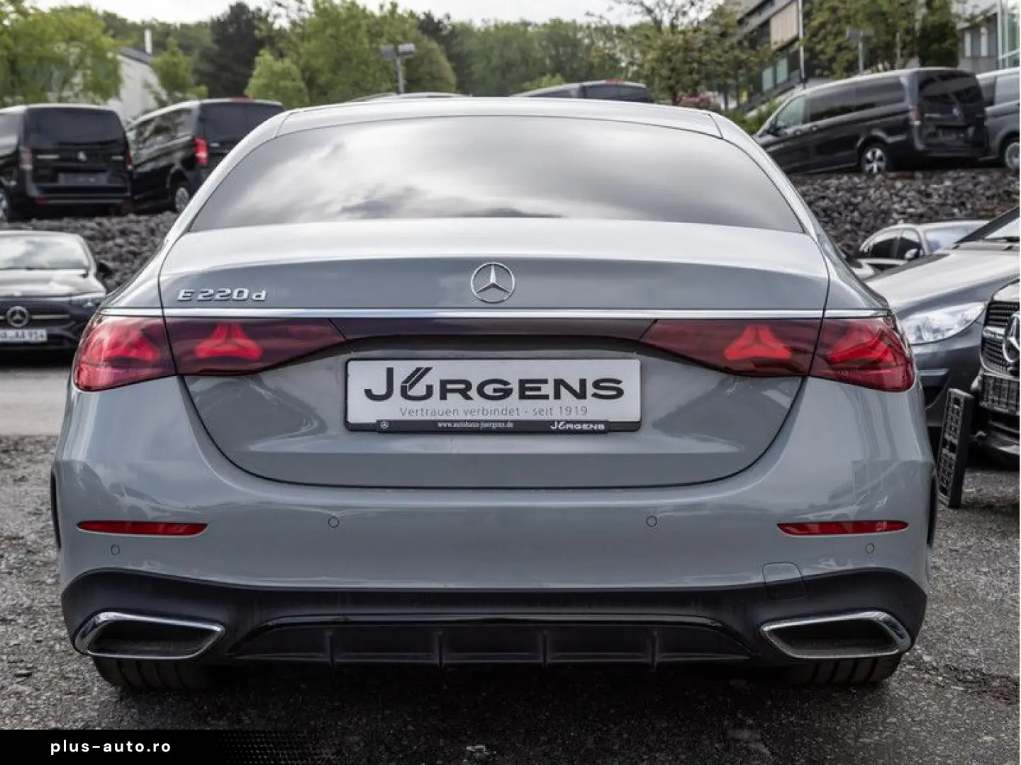 MERCEDES-BENZ E 220 d 4M AMG-Sport Super Pano AHK Di&hellip;
