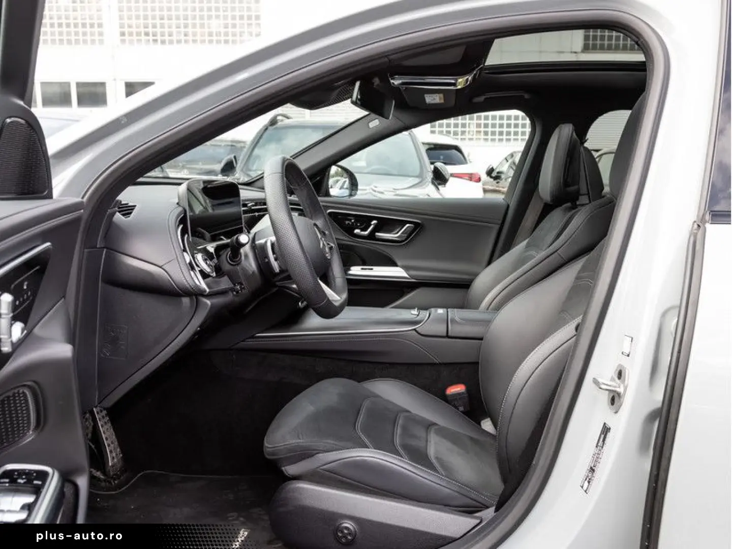 MERCEDES-BENZ E 220 d 4M AMG-Sport Super Pano AHK Di&hellip;