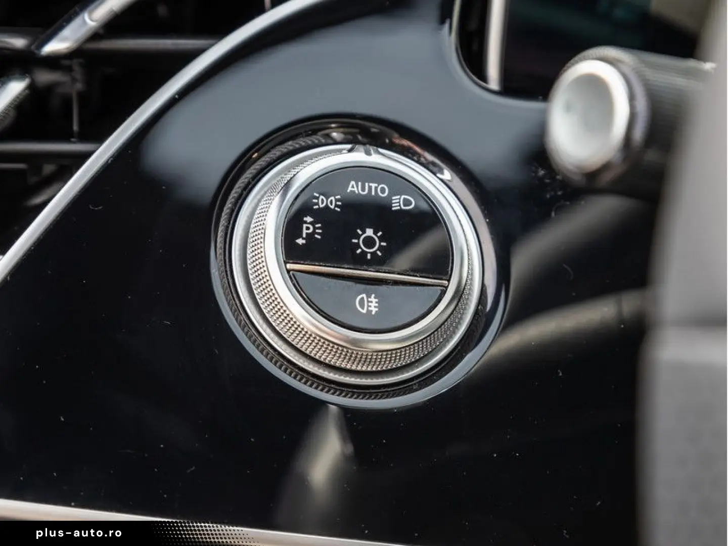 MERCEDES-BENZ E 220 d 4M AMG-Sport Super Pano AHK Di&hellip;