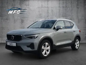 VOLVO XC40 Core WiPa AHK Assistenz-Paket LED