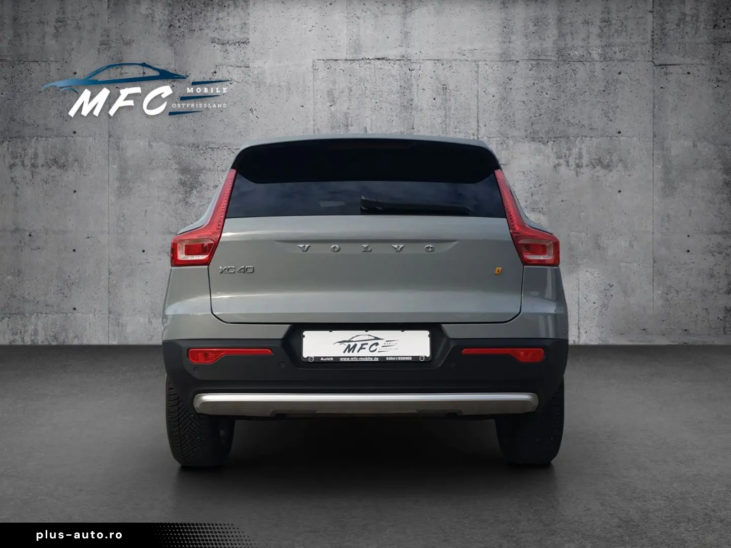 VOLVO XC40 Core WiPa AHK Assistenz-Paket LED