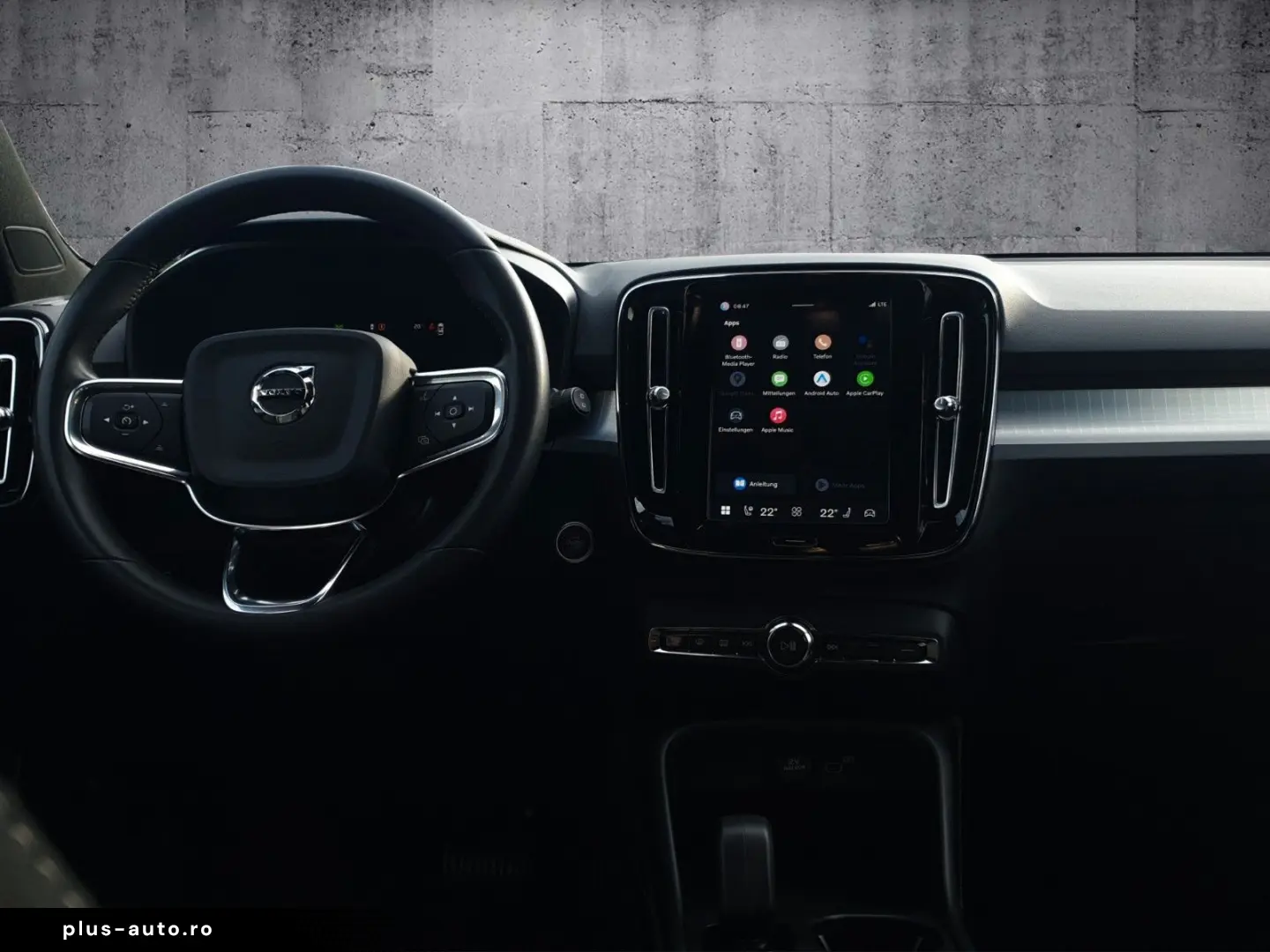 VOLVO XC40 Core WiPa AHK Assistenz-Paket LED