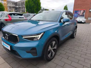 VOLVO XC40 B3 Core 2W Digitales Cockpit Soundsystem LE