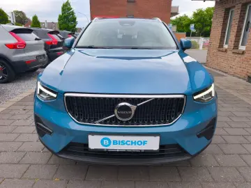 VOLVO XC40 B3 Core 2W Digitales Cockpit Soundsystem LE