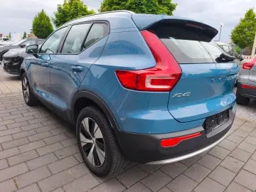 VOLVO XC40 B3 Core 2W Digitales Cockpit Soundsystem LE