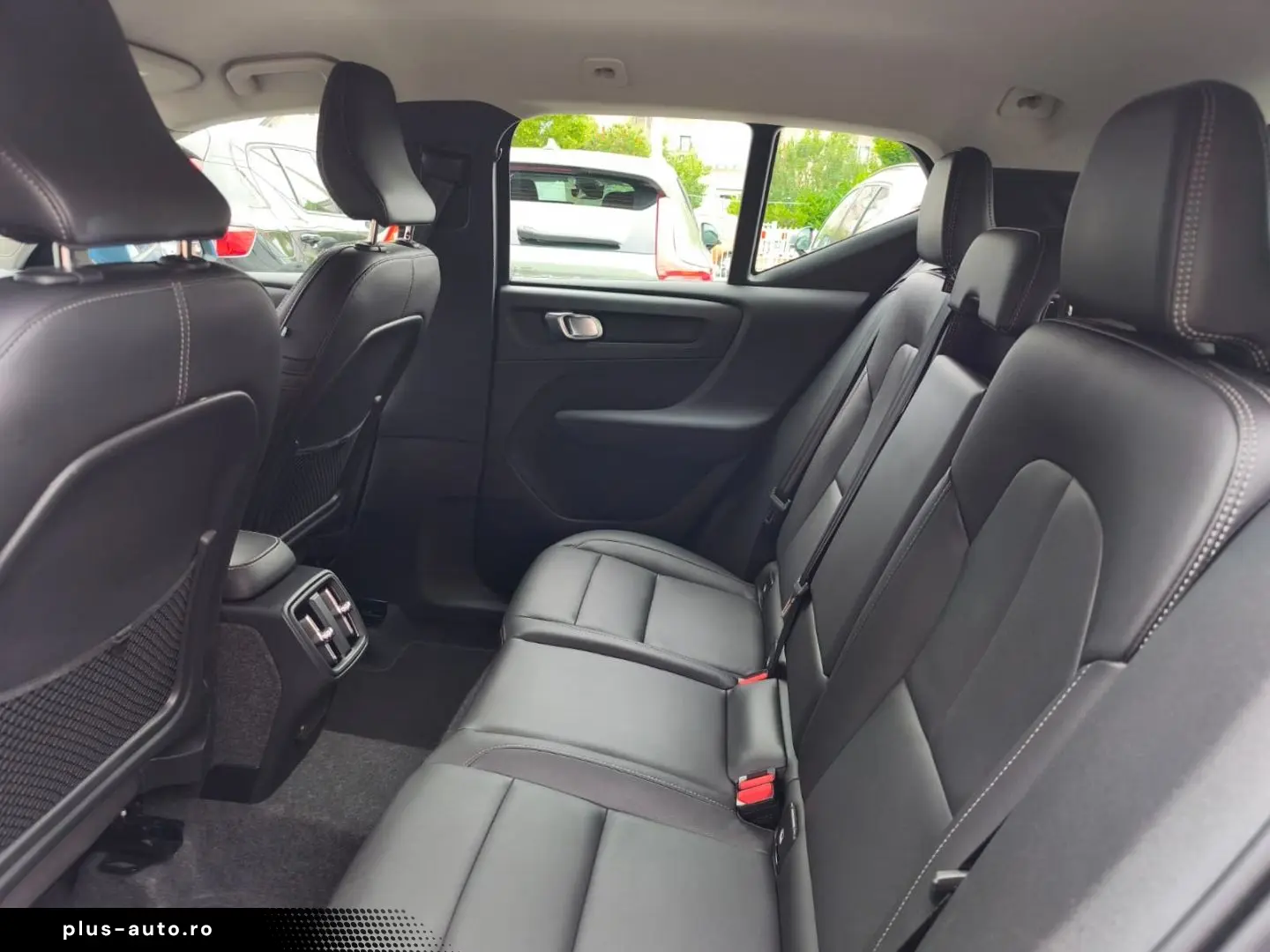VOLVO XC40 B3 Core 2W Digitales Cockpit Soundsystem LE