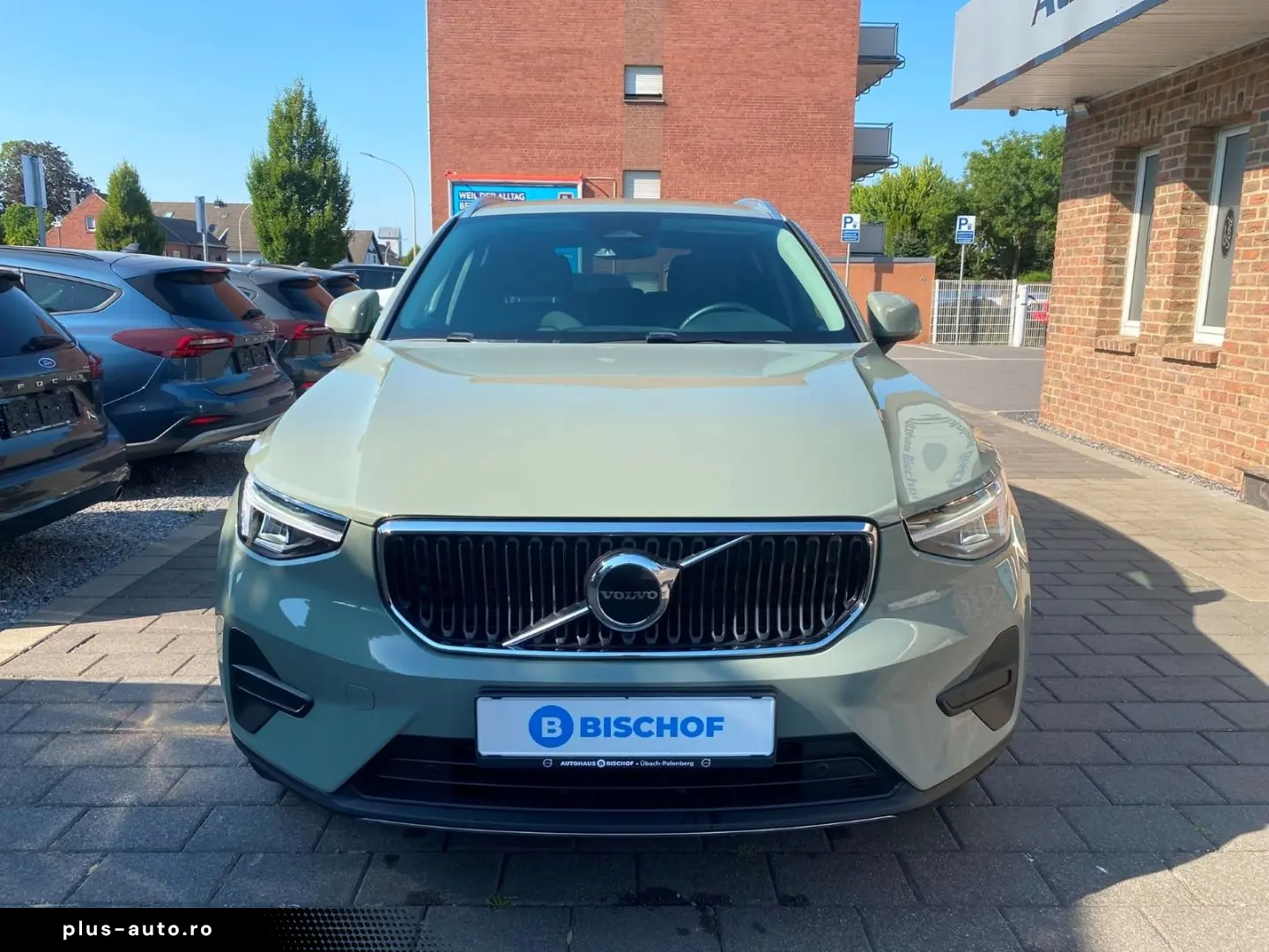 VOLVO XC40 B3 Core 2WD Leder Digitales Cockpit Soundsy