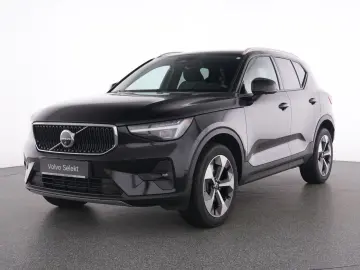 VOLVO XC40 B3 Core FAP LICHTPAK NAVI MET WINTERPAK LM