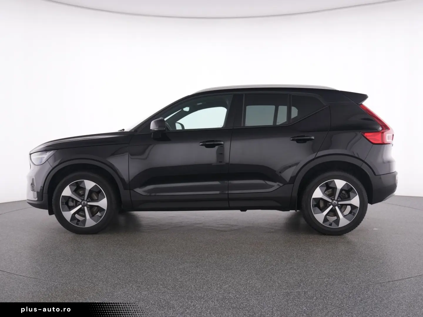 VOLVO XC40 B3 Core FAP LICHTPAK NAVI MET WINTERPAK LM