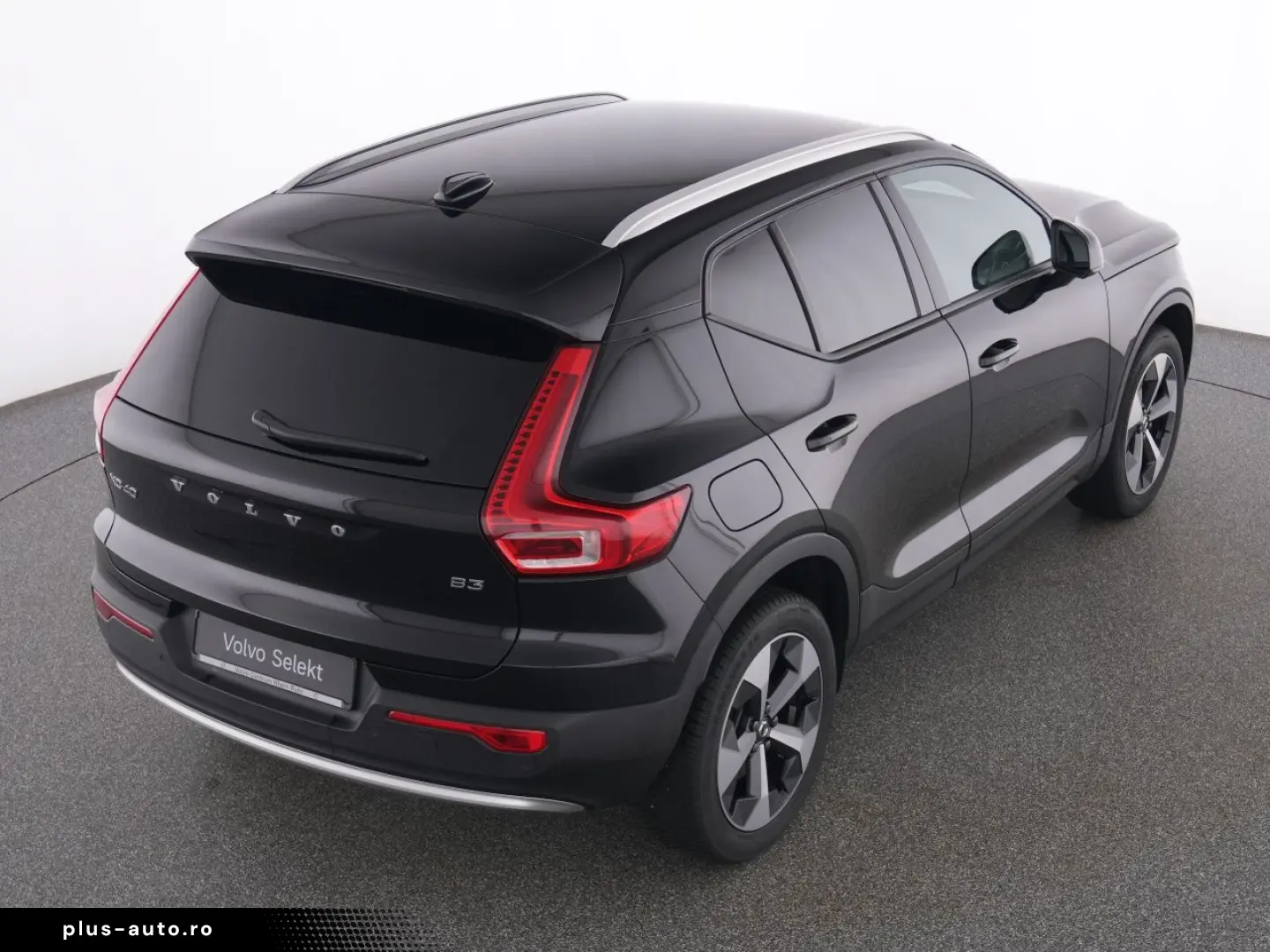 VOLVO XC40 B3 Core FAP LICHTPAK NAVI MET WINTERPAK LM