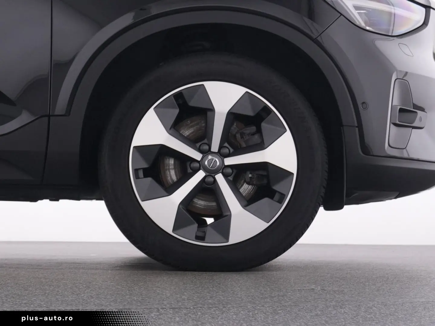 VOLVO XC40 B3 Core FAP LICHTPAK NAVI MET WINTERPAK LM