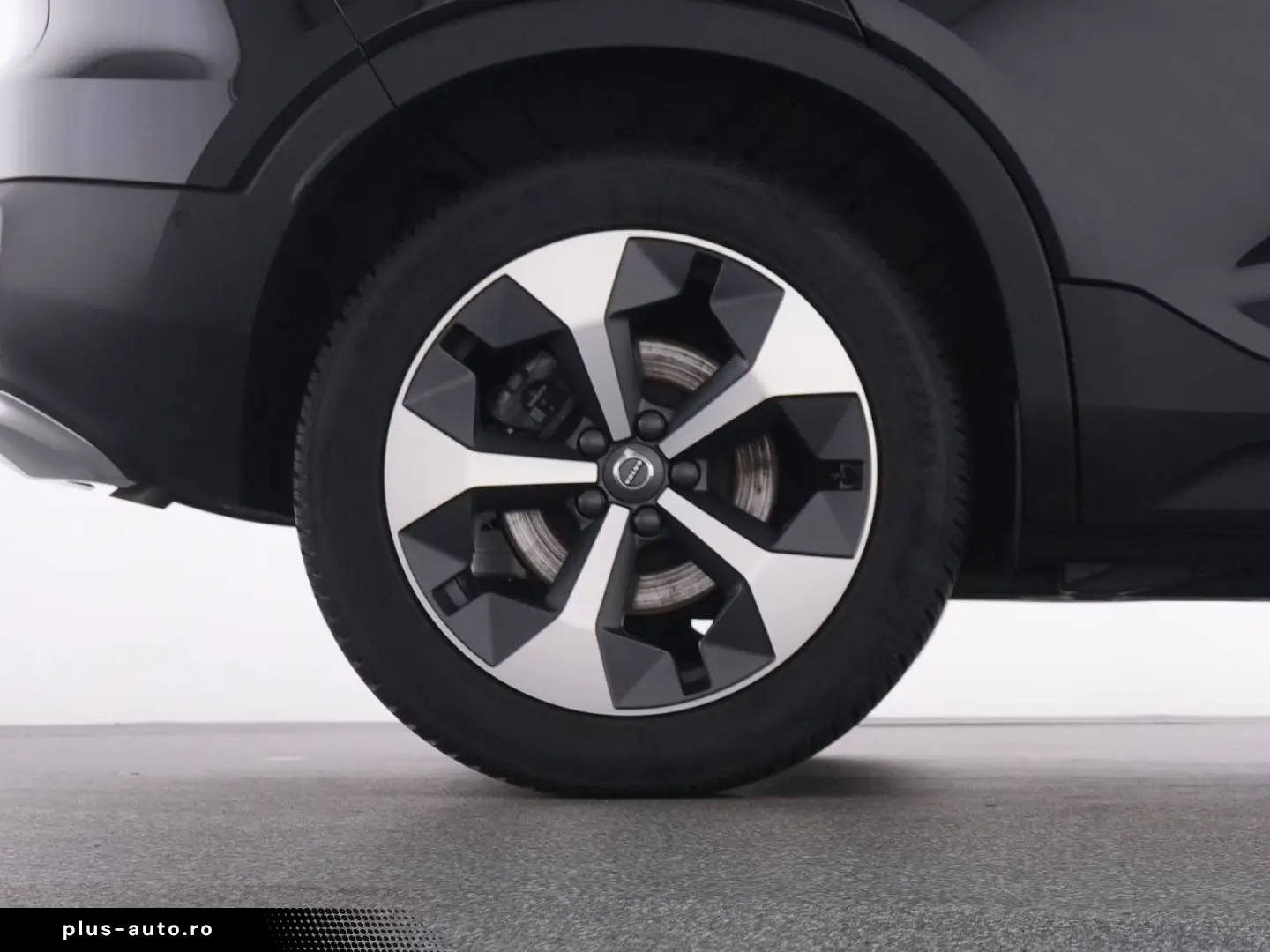 VOLVO XC40 B3 Core FAP LICHTPAK NAVI MET WINTERPAK LM