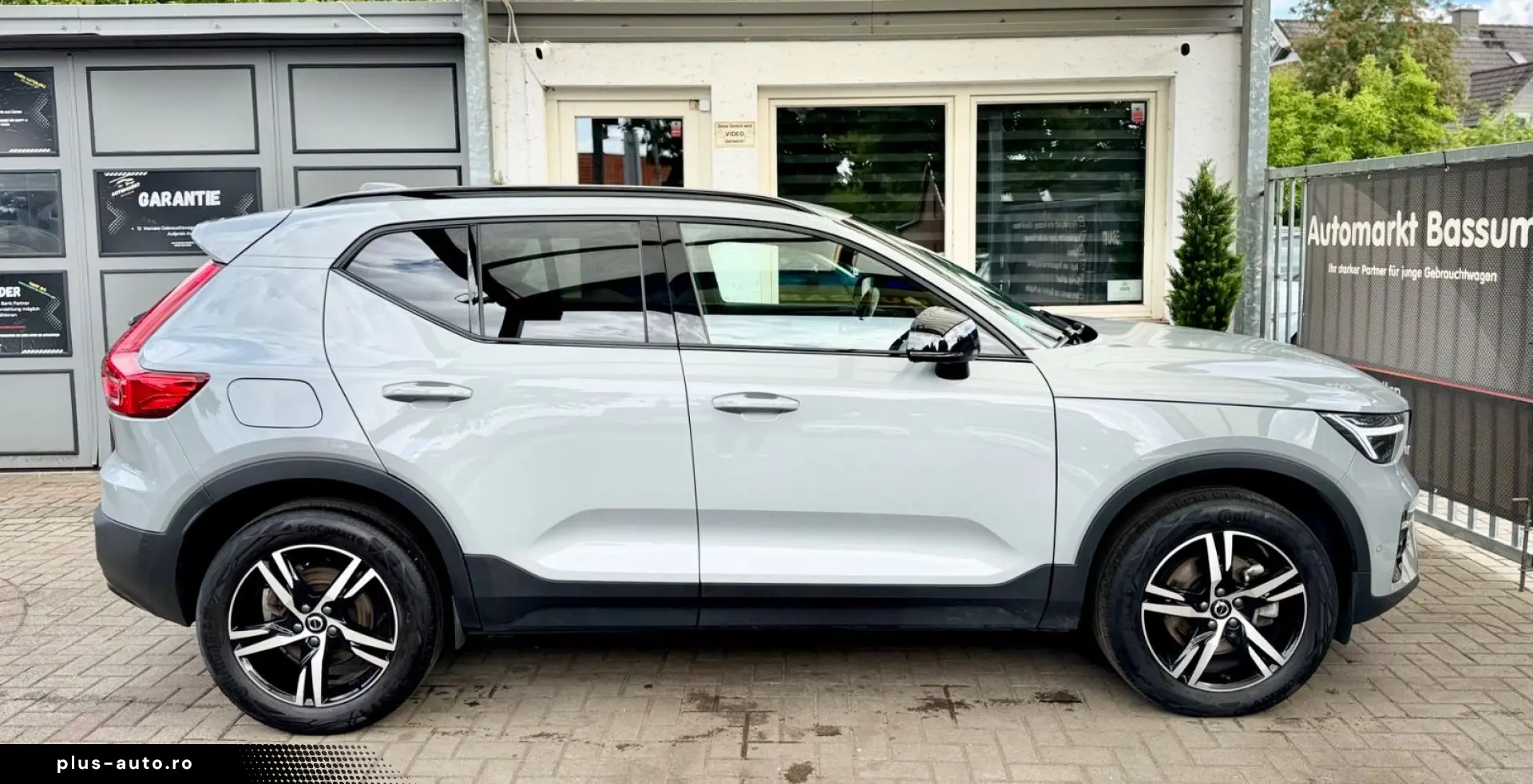 VOLVO XC40 Plus Dark 2WD LED 360 KAM AHK NAVI