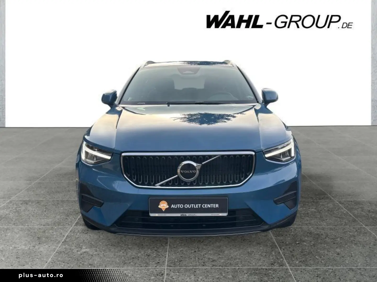 VOLVO XC40 Core 2WD