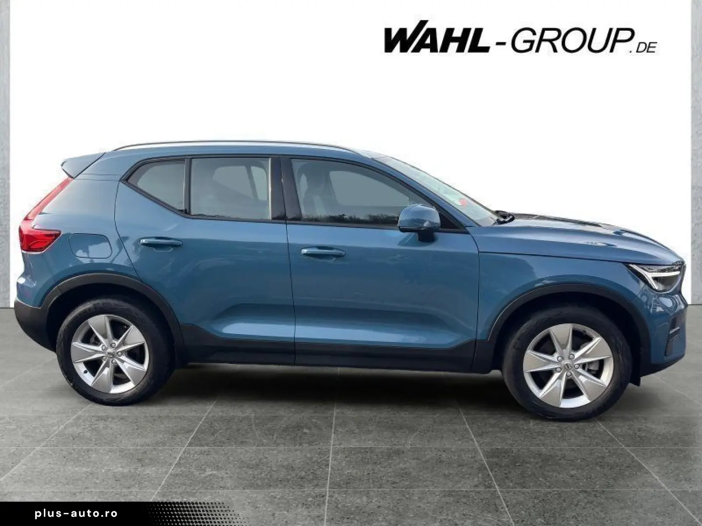 VOLVO XC40 Core 2WD