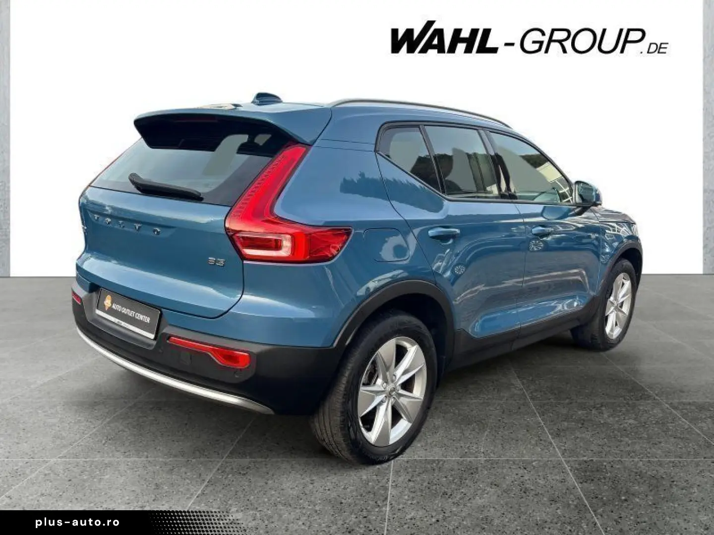 VOLVO XC40 Core 2WD