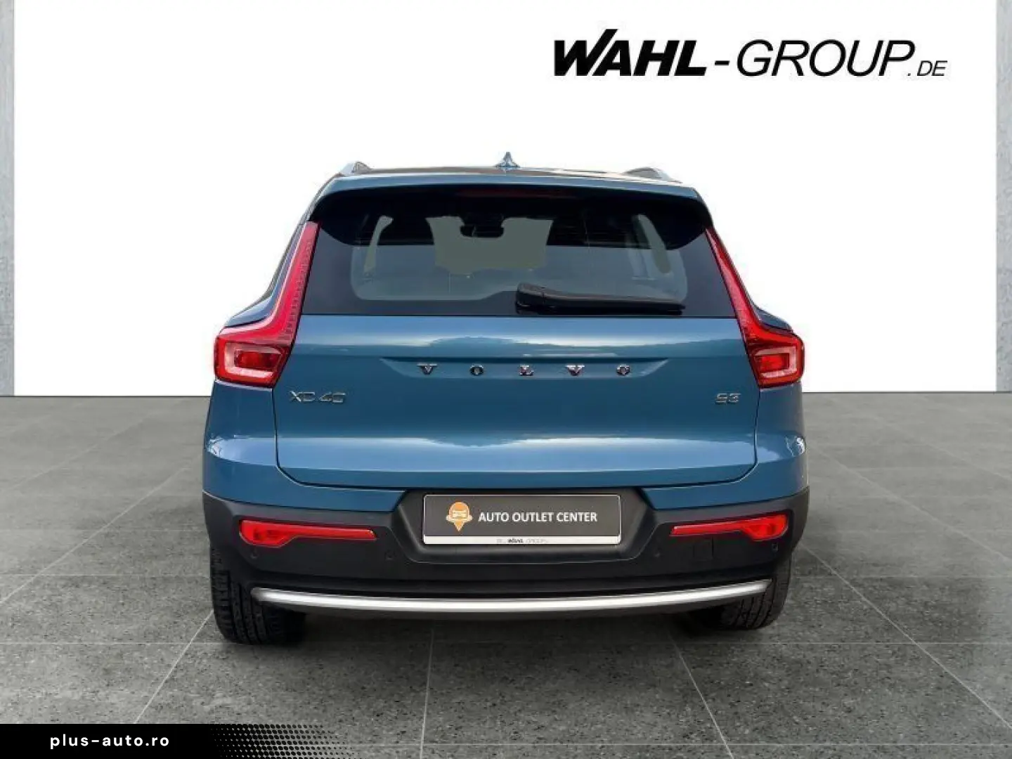 VOLVO XC40 Core 2WD