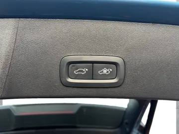 VOLVO XC40 Core 2WD