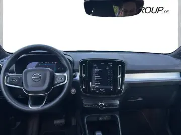 VOLVO XC40 Core 2WD