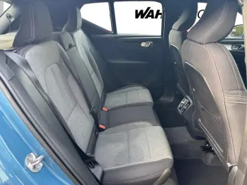 VOLVO XC40 Core 2WD