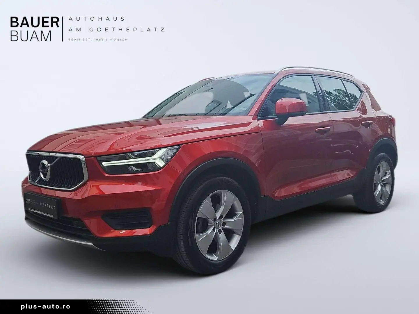 VOLVO XC40 Momentum Pro 2WD
