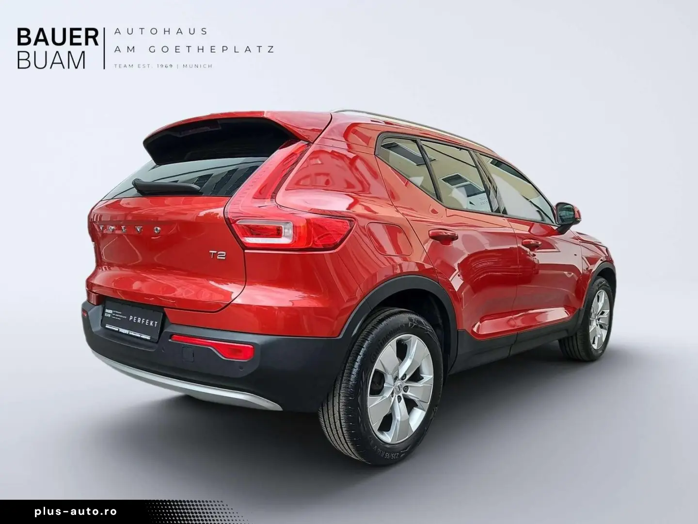 VOLVO XC40 Momentum Pro 2WD