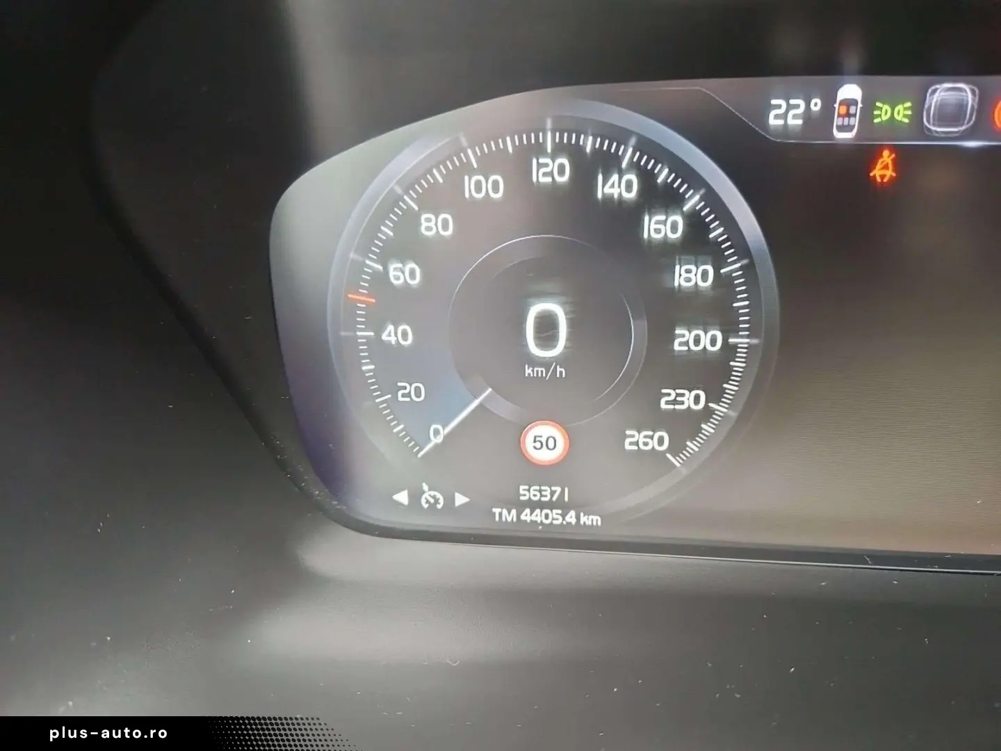 VOLVO XC40 Momentum Pro 2WD