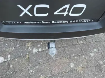 VOLVO XC40 T3 Momentum Pro Aut ACC Kamera Voll-LED AHK