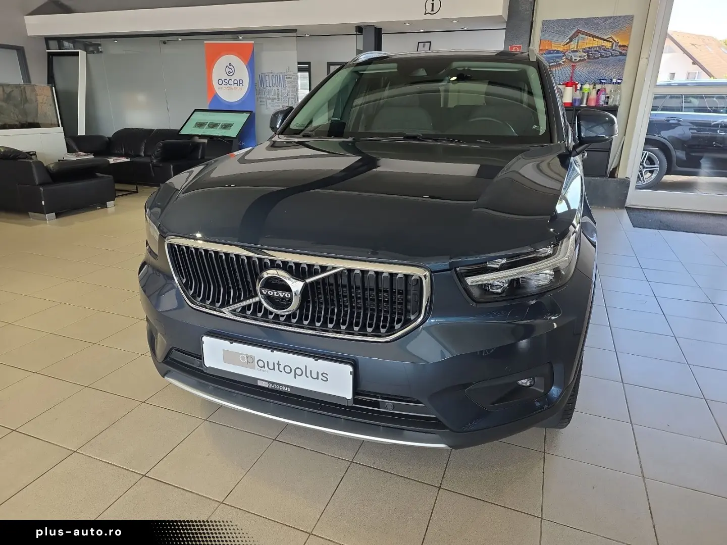 VOLVO XC40 T3 Momentum Pro ACC BLIS AHK Kamera LED SHZ