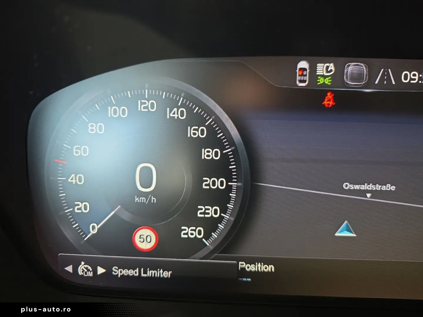 VOLVO XC40 T3 Momentum Pro ACC BLIS AHK Kamera LED SHZ
