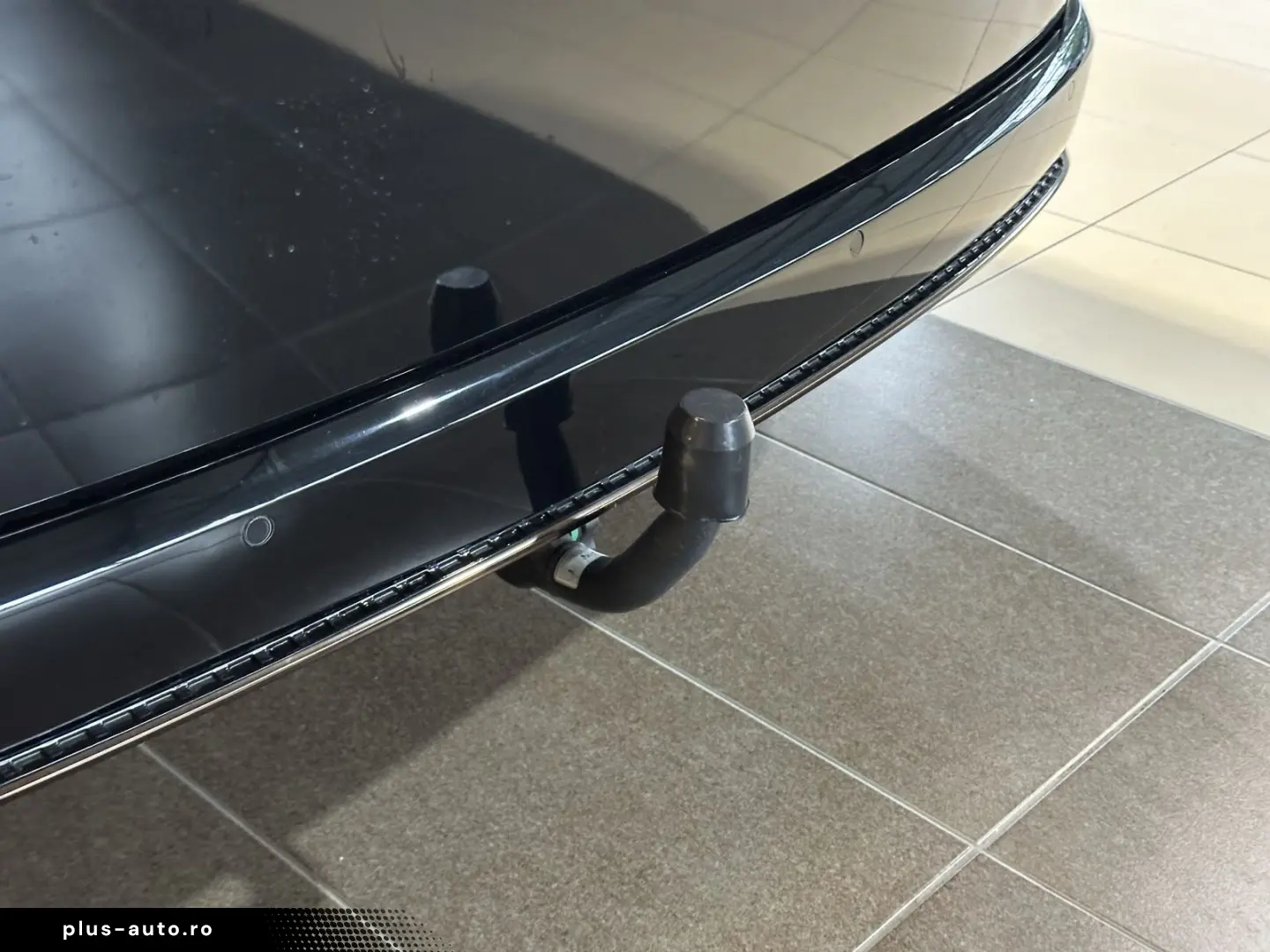 HYUNDAI Staria Signature Leder Pano 360Cam 7-Sitzer AHK
