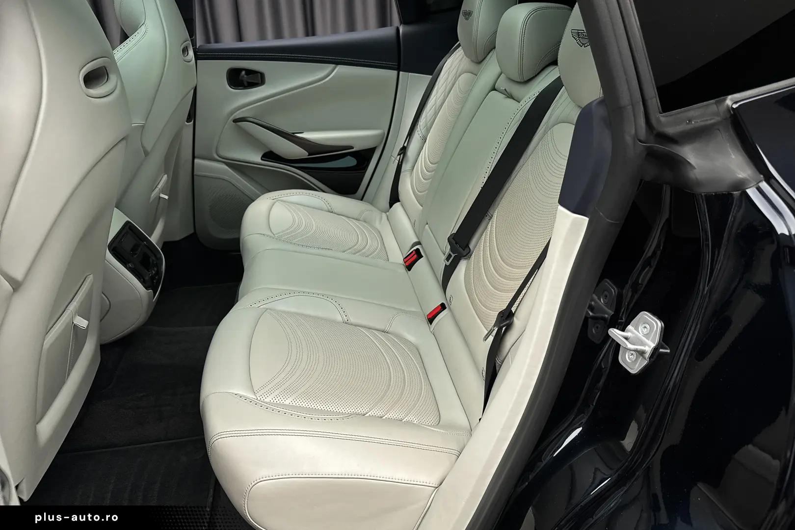 Aston Martin DBX DBX 707 Stoc Bucuresti GARANTIE