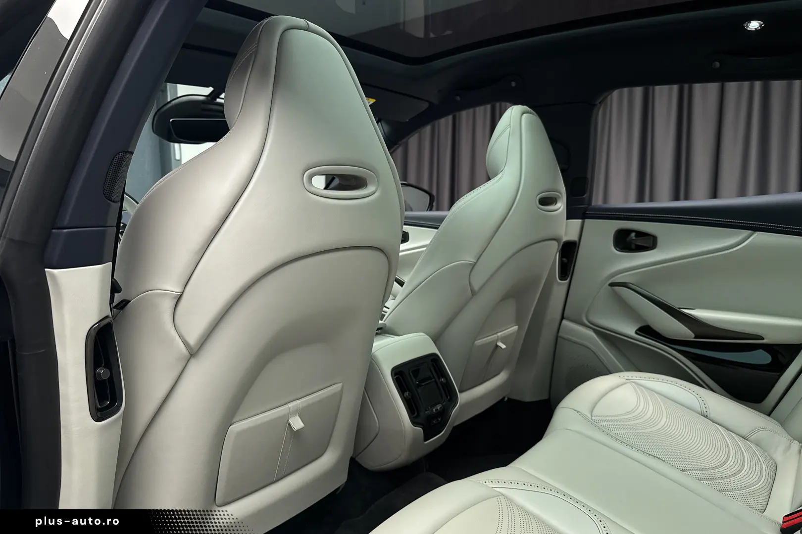 Aston Martin DBX DBX 707 Stoc Bucuresti GARANTIE
