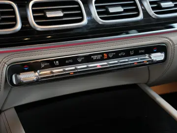 Mercedes-Benz GLS 600 4Matic Maybach  PANO HEAD-UP
