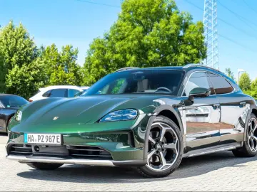 Porsche Taycan 4 Cross Turismo Soft-Close Head-Up