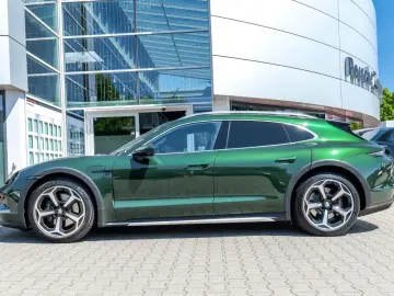 Porsche Taycan 4 Cross Turismo Soft-Close Head-Up