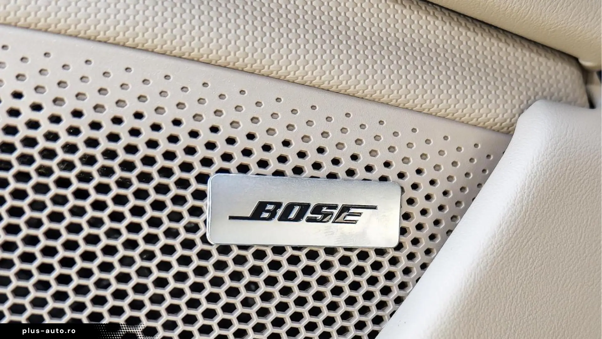 Porsche Taycan 4 Cross Turismo Soft-Close Head-Up