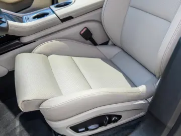 Porsche Taycan 4 Cross Turismo Soft-Close Head-Up