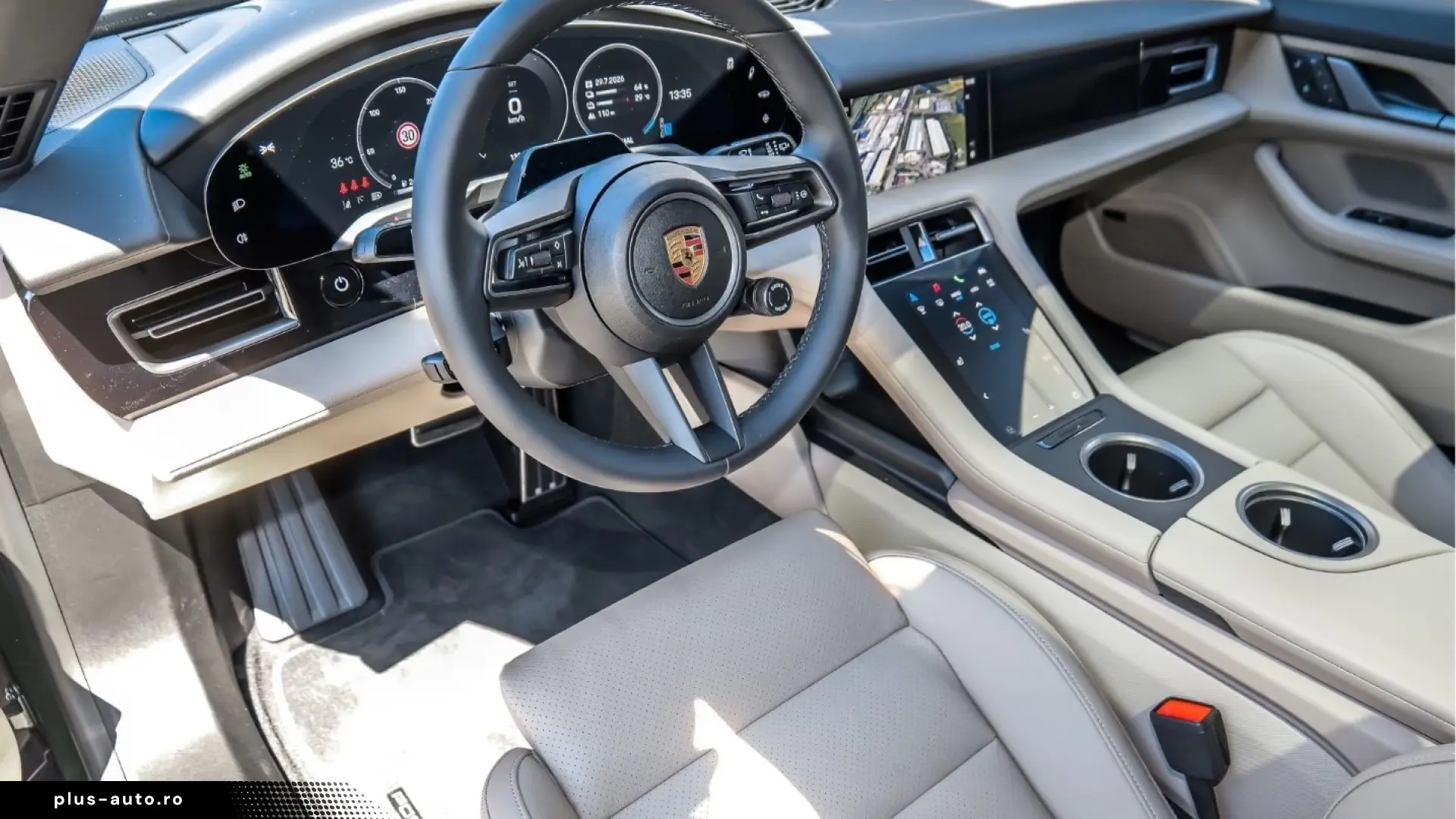 Porsche Taycan 4 Cross Turismo Soft-Close Head-Up